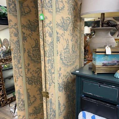 Fabric room divider