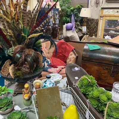 Floral and other creative decoratives
