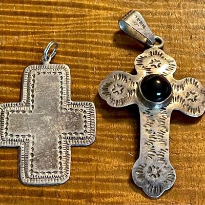 (2) Vintage Sterling Silver Hand Hammered Cross Pendants (1) Black Onyx Mexico - Total Weight 11.88 Grams 