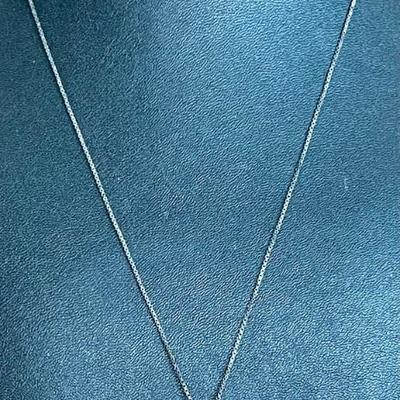 Sterling Silver 18 Inch Box Chain With Hematite Stone Pendant - Total Weight 8.91 Grams 