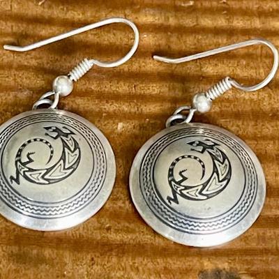 Sterling Silver Mesa T S M Native American Gecko Wire Etched Earrings - Total Weight 5 Grams 