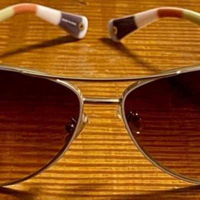 Vintage Ladies Coach Sunglasses 