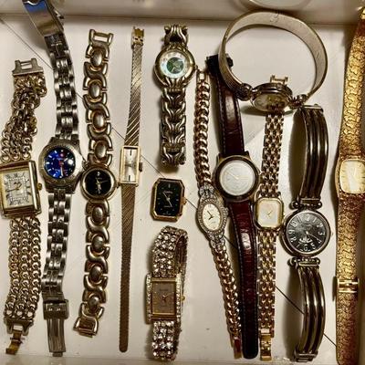 Collection Of Vintage Watches - Cardini - Elgin - Helbros - Kessaris  - Citizen 