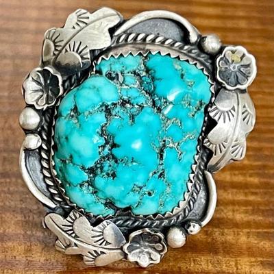 Vintage Mabel Watson Zuni Sterling Silver & Turquoise Ring - Size - 7.5 - Total Weight 13.5 Grams 