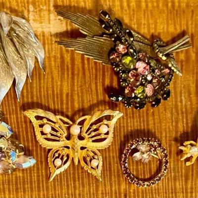 Vintage Pendant Lot - Aurora Borealis Bead - Butterfly & Faux Pearl - American Flag Bee (as Is)