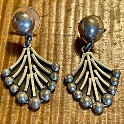 Pair Of Vintage Mexico Sterling Silver Post Dangle Earrings - Total Weight 16.15 Grams 