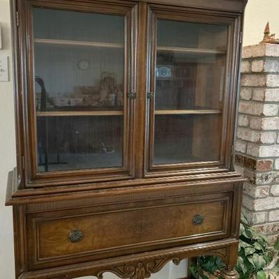 Beautiful Double Arched hutch 