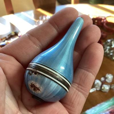 Guilloche Butlers Button 