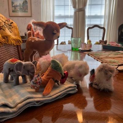 Antique wind up toys 