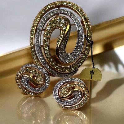 Crown trifari pin earrings