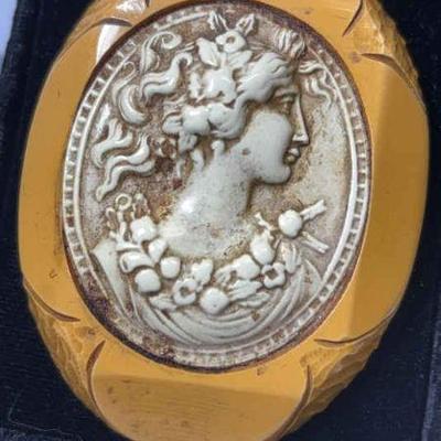 Art deco carved celluloid brooch