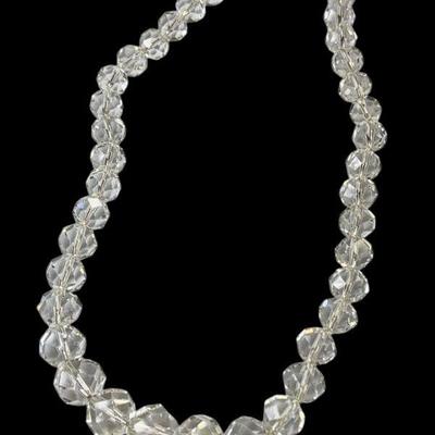 Facet quartz graduated bead necklace
