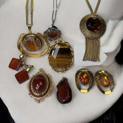 Stone jewelry necklaces pendants & other