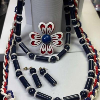 Trifari necklace and earrings other like pieces