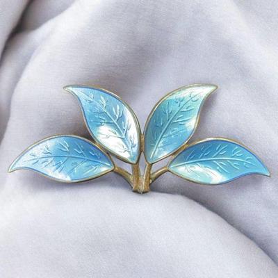 David andersen norway sterling enamel brooch