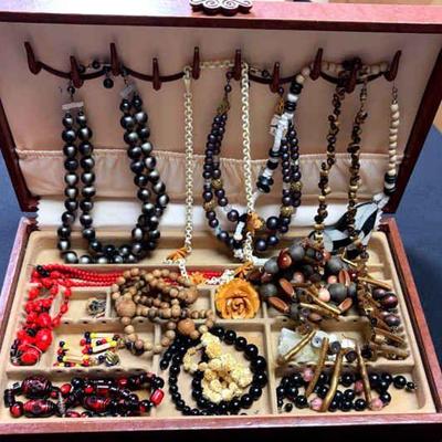 Nature inspired costume jewelry