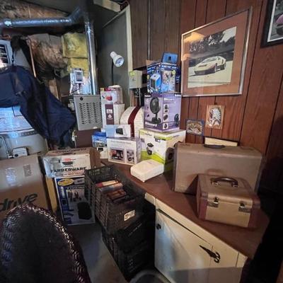 VINTAGE LUGGAGE