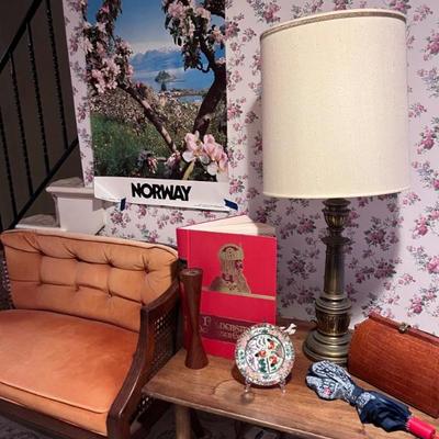 TEAK SIDE TABLE