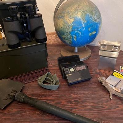 WW2 -VINTAGE GLOBE