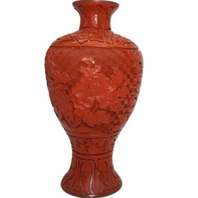VINTAGE CARVED CHINESE CINNABAR VASE