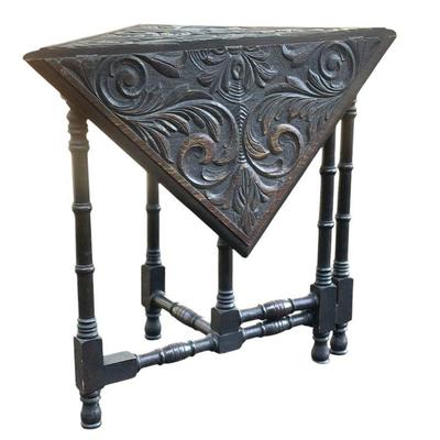 ANTIQUE ENGLISH OAK DROP LEAF CARVED CRICKET TABLE