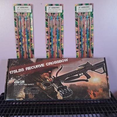 Cobra 175lbs Recurve Crossbow W/ 3pks Of 15" Arrows
