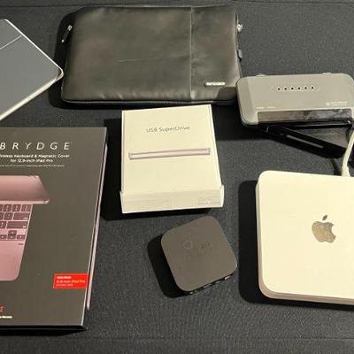 Apple USB SuperDrive, Apple Time Capsule 2TB, Apple TV-model A1469 (no Cords), Luxul AGS-1008M
