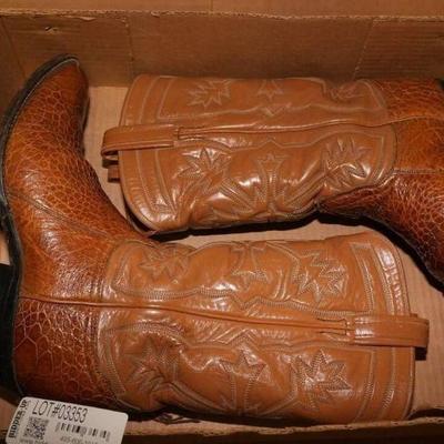 Rare Tony Lam boots size 9