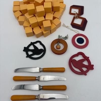 Vintage Bakelite Decorations - Crafting Potential