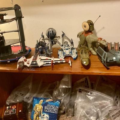Large Star Wars items