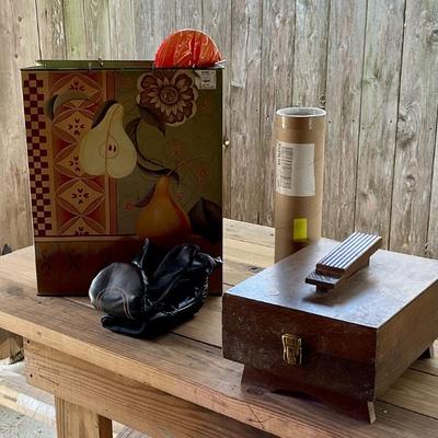Shoe shine kit
