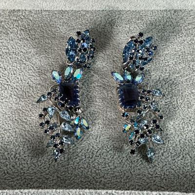 Rhinestone Castlecliff earrings