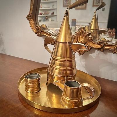 Vintage tea set in Kenya