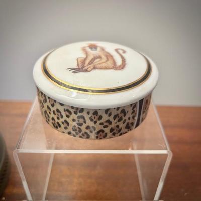 Vintage Lynn Chase porcelain trinket box