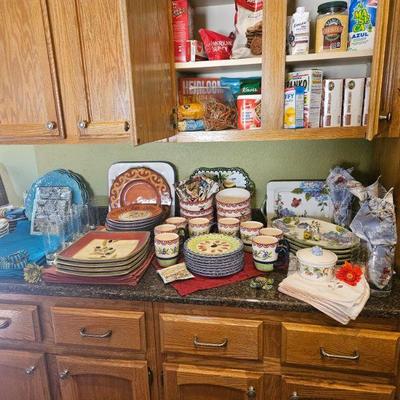 Glass/Dishware/Cooking Items