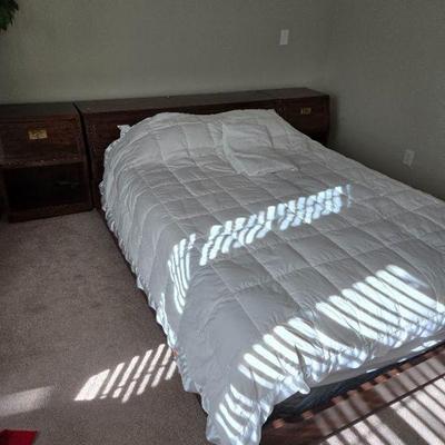 Henredon bed set