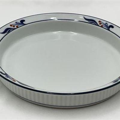 Lot 054   
DANSK Bistro Quiche Dish