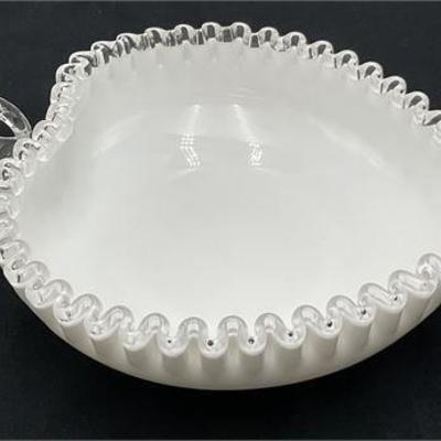 Lot 042  
Vintage - Silvercrest Ruffled Candy Dish