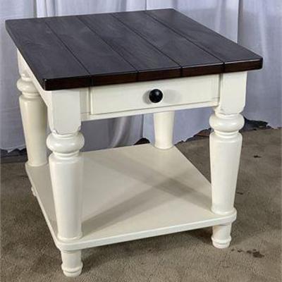 Lot 178   
Wood Accent Table