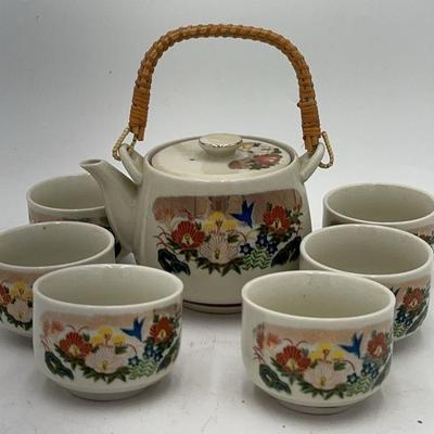 Vintage Japanese Satsuma Tea Set: 7pcs