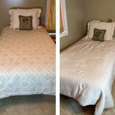 Pair Of Twin Beds & Bedding
