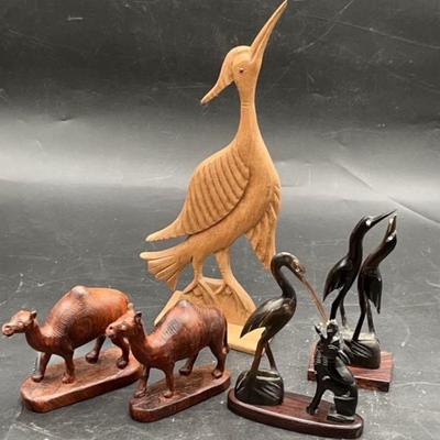 Wooden Crain dimensions: 4x12.5
Set of two vintage hand carved wood camels 5x4.5
Wolf and the Crain Aesop fable wood figurines 5x6
Two...