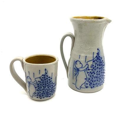 Salmon Falls Helen Berg Bear w/ Christmas Tree pottery