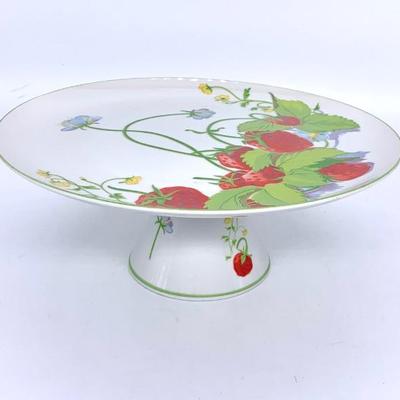 1970’s Strawberry Hill compote by MannDansk
