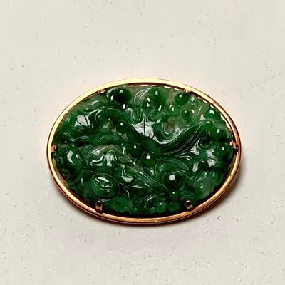 14k carved jade brooch