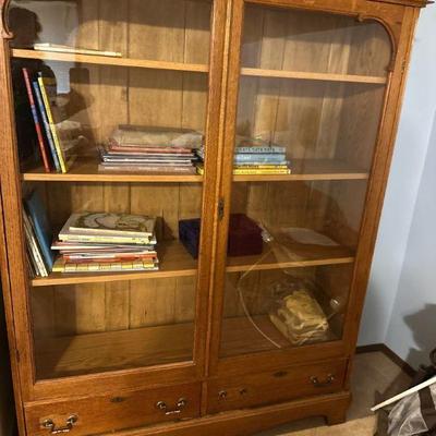 Vintage bookshelf cabinet 