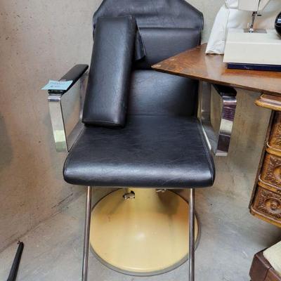 Salon Chair
