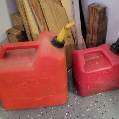 GAS CANS