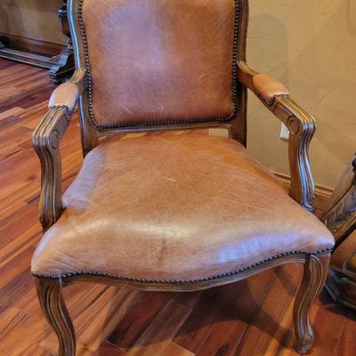 Accent Chair 