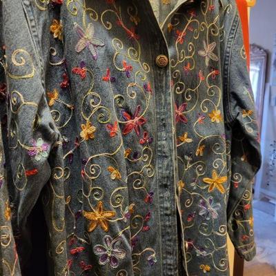 NEVER WORN , TICKETS STILL ON ,BEAUTIFUL COLDWATER CREEK AND OTHER NAME BRANDS XL THROUGH 3XL